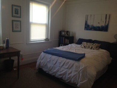 59 Manchester Rd unit 4, Brookline, MA 02446 - photo 5