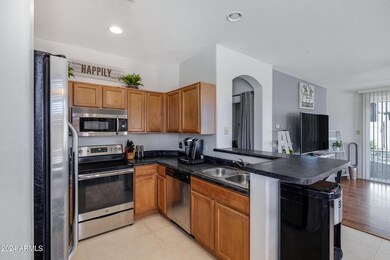 1278 E Thompson Way-10