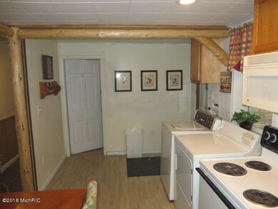 8441 Blair Dr, Bitely, MI 49309 - photo 6