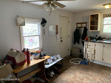 115 Old Mill St, Troy, NY 12180 - photo 5