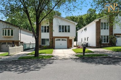 7 Kunath Ave, Staten Island, NY 10309 - photo 3