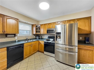 135 High Point Ln, Easton, PA 18042 - photo 5