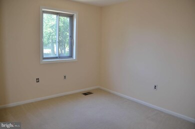 3326 Buehler Ct, Olney, MD 20832 - photo 4