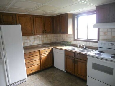 1221 Chalet Rd unit 100, Naperville, IL 60563 - photo 6