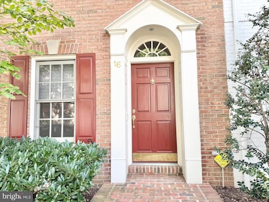 16 Franklin St, Alexandria, VA 22314 - photo 2