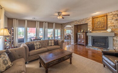 6195 N Corte San Bella, Tucson, AZ 85741 - photo 2