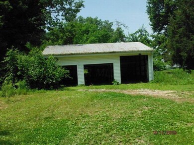 3 car garage