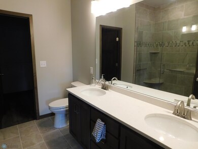4203 Pine Pkwy S, Fargo, ND 58104 - photo 7