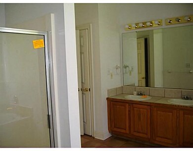 Master Bath/Spa.