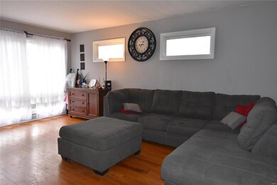 317 Pell St, Farmington, MO 63640 - photo 4