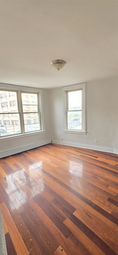 4607 79th St, Elmhurst, NY 11373 - photo 7