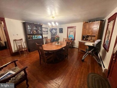 821 Sheerlund Rd, Reading, PA 19607 - photo 7