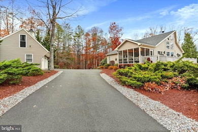 75 Wampum Ln, Hedgesville, WV 25427 - photo 2