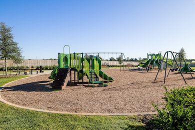 18522 Hilltop Climb Dr, Hockley, TX 77447 - photo 6