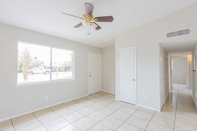 253 Maricela Dr, El Paso, TX 79915 - photo 4