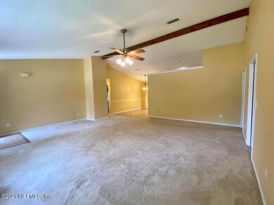 8430 Winter Berry Rd, Jacksonville, FL 32210 - photo 3