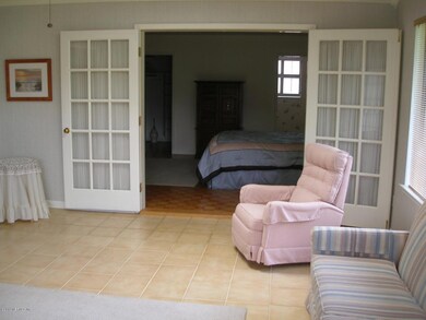 8081 Alderman Rd, Jacksonville, FL 32211 - photo 7