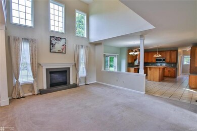 5250 Woodcock Cir, Coopersburg, PA 18036 - photo 7