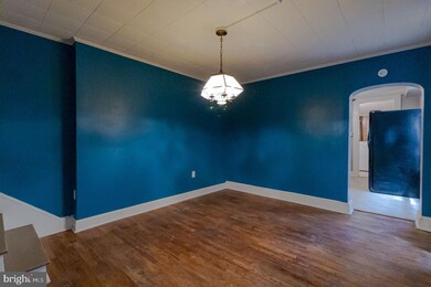 249 E Catherine St, Chambersburg, PA 17201 - photo 7