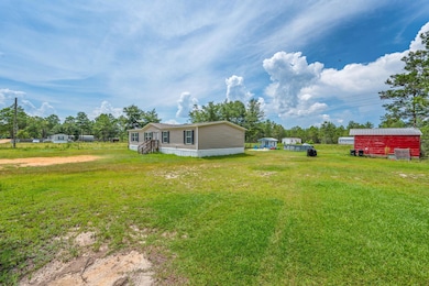 510 W Violet Ln, Defuniak Springs, FL 32433 - photo 4