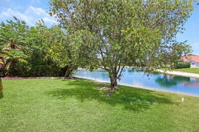 22048 Altona Dr, Boca Raton, FL 33428 - photo 3