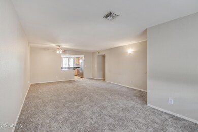 614 N Oracle Cir-7