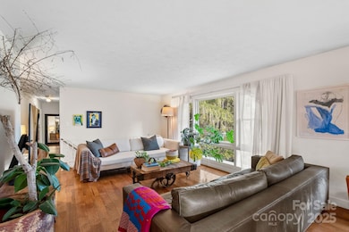 28 Graystone Rd, Asheville, NC 28804 - photo 6