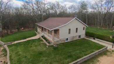 9357 Chickadee Dr, Newaygo, MI 49337 - photo 7