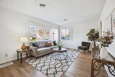 2-web-or-mls-967-e-26th-ave