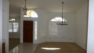 384WLarona-DiningRm1