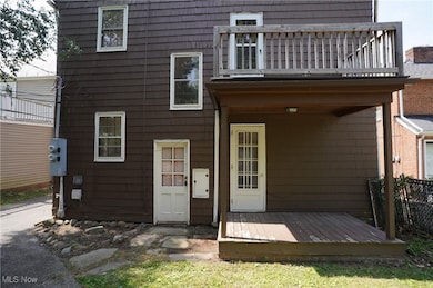 3715 Daleford Rd, Cleveland, OH 44120 - photo 5