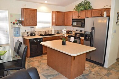 05 Kitchen