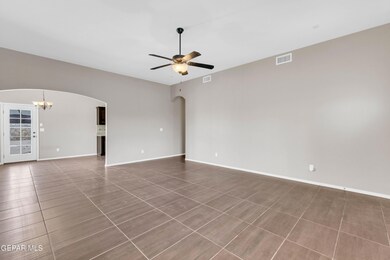13601 Matfen Ave, El Paso, TX 79928 - photo 5