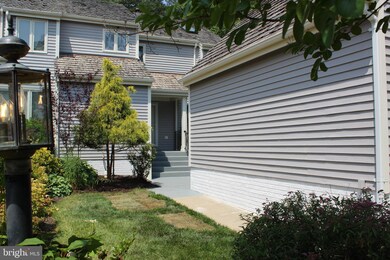 1282 Wedgewood Manor Way, Reston, VA 20194 - photo 6