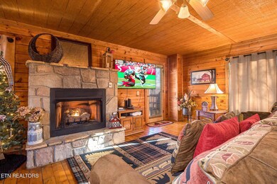 1628 Ginnys Tr, Sevierville, TN 37876 - photo 6