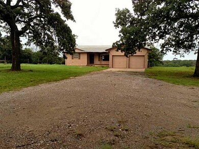 24336 Gaddy Rd, Tecumseh, OK 74873 - photo 2