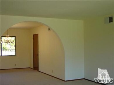 3710 Sunset Knolls Dr, Thousand Oaks, CA 91362 - photo 2