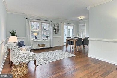 12302 Coleraine Ct, Reston, VA 20191 - photo 3