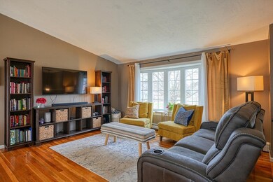 290 Davis St, Northborough, MA 01532 - photo 4