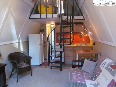 210 River Road 2, Banner Elk, NC 28604 - photo 2