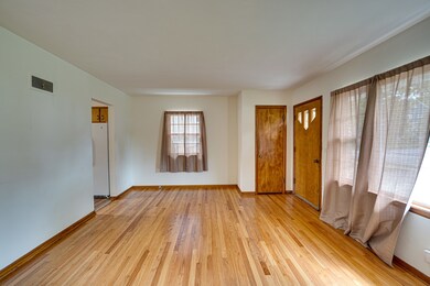 1221 N Webster St, Naperville, IL 60563 - photo 5