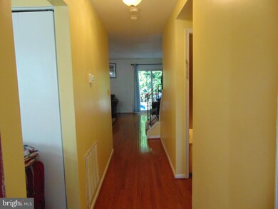 16210 Taconic Cir unit 115A, Dumfries, VA 22025 - photo 4