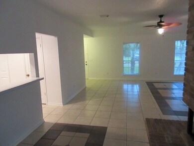 7815 Maple Brook Ln, Houston, TX 77095 - photo 5
