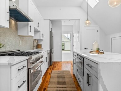 242 Broadway unit 3, Somerville, MA 02145 - photo 3