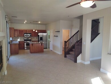 3339 Lark Bunting St, Las Vegas, NV 89117 - photo 5