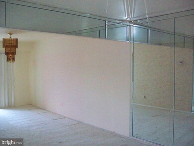 35 Fairmount Dr, Willingboro, NJ 08046 - photo 3