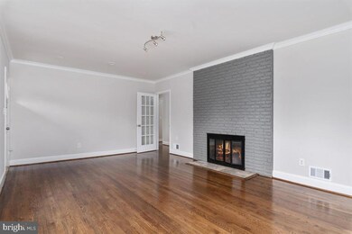 1211 Van Buren Dr, Fort Washington, MD 20744 - photo 4