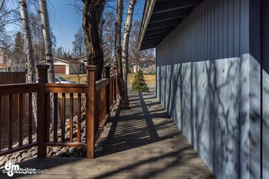Front deck