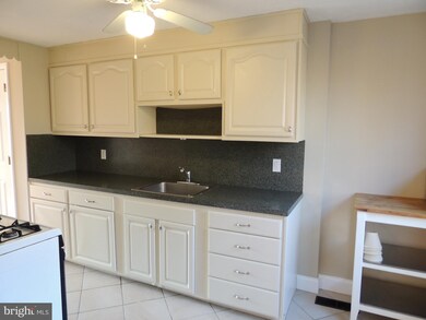 614 N Dupont Rd, Wilmington, DE 19804 - photo 7