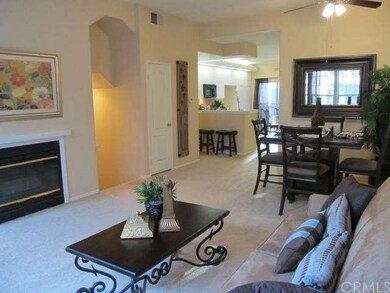            Beautiful & Spacious Condo, No unit Abo